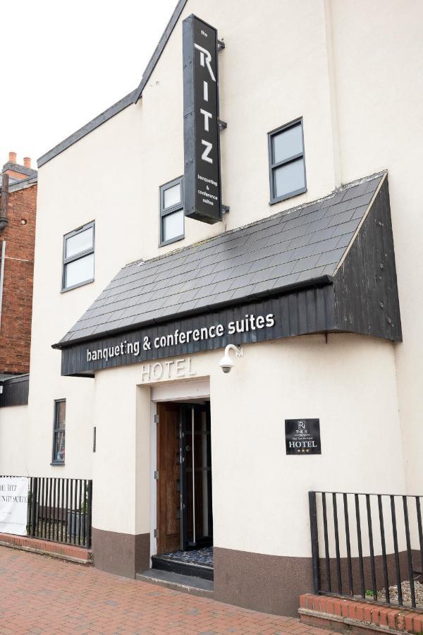 The R Inn Hotel Desborough Exterior foto
